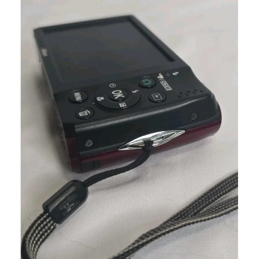 Red Nikon Coolpix L24 Digital Camera *Parts Only Not Working Properly*